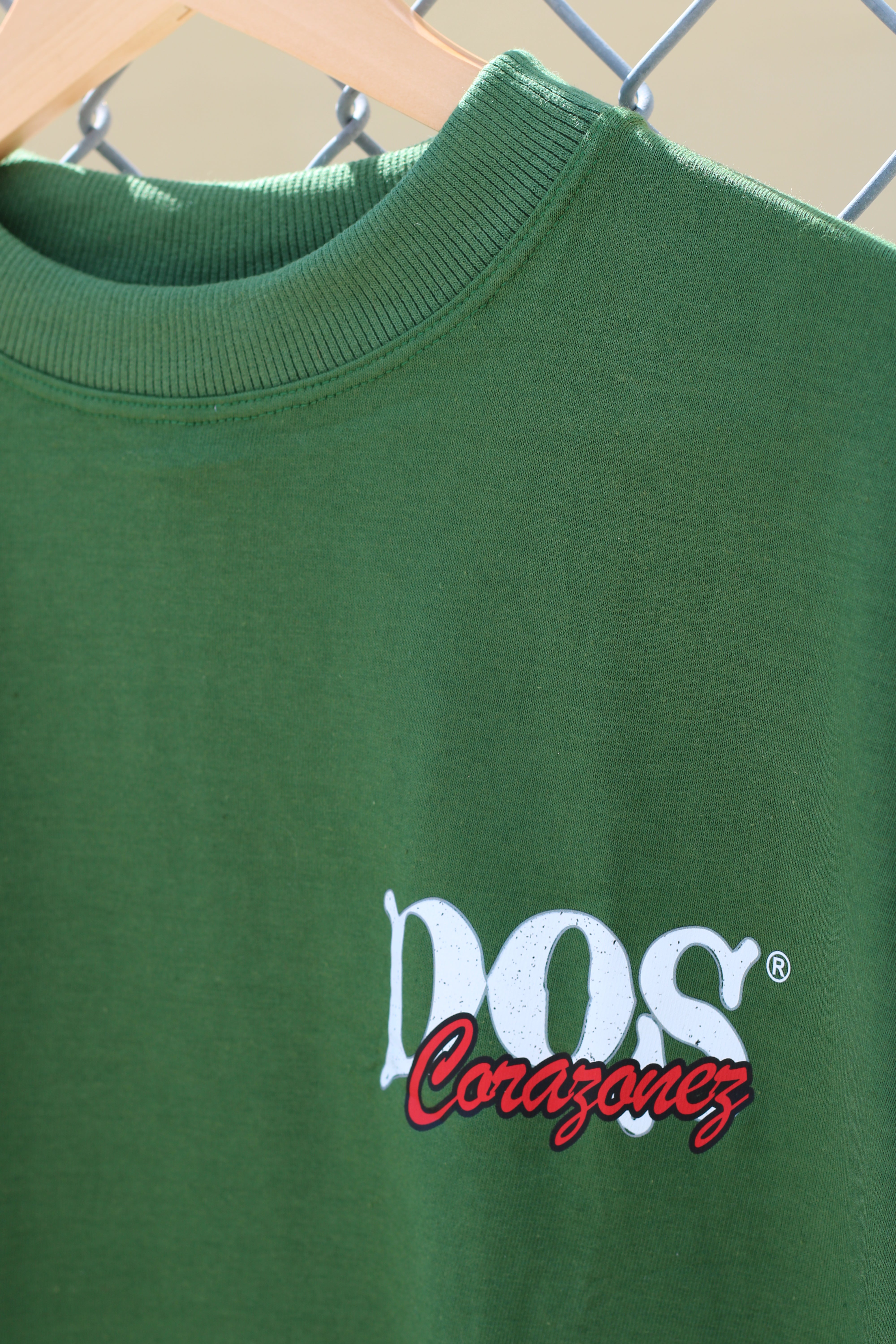 2 Cats Tee (Forrest Green/Red)