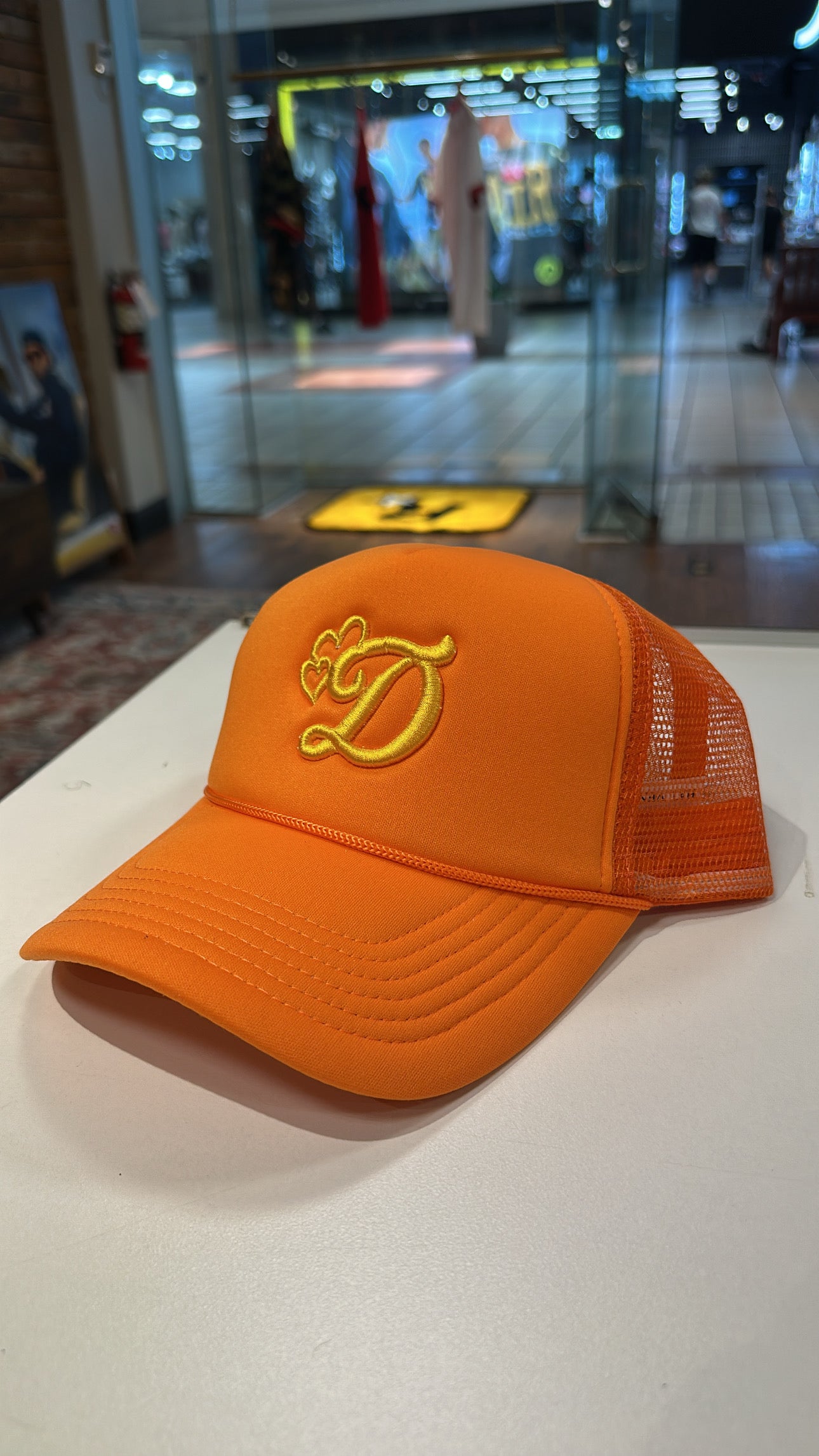 Trucker hat (Orange/yellow)