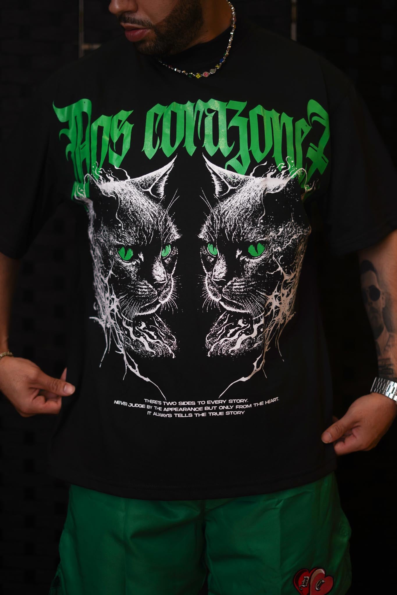 Two Tales Tee (Blk/Green)
